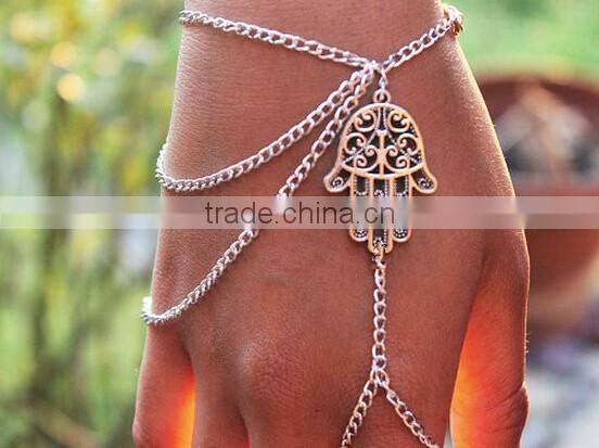 Unique Harness Slave Chain Buddha's-hand Link Finger Ring Bracelet Bangle Tassel