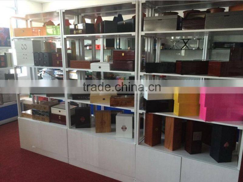 Handmade wooden jewelry gift box with magnet