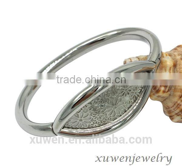 polish finish engraved flowers steel time bracelet