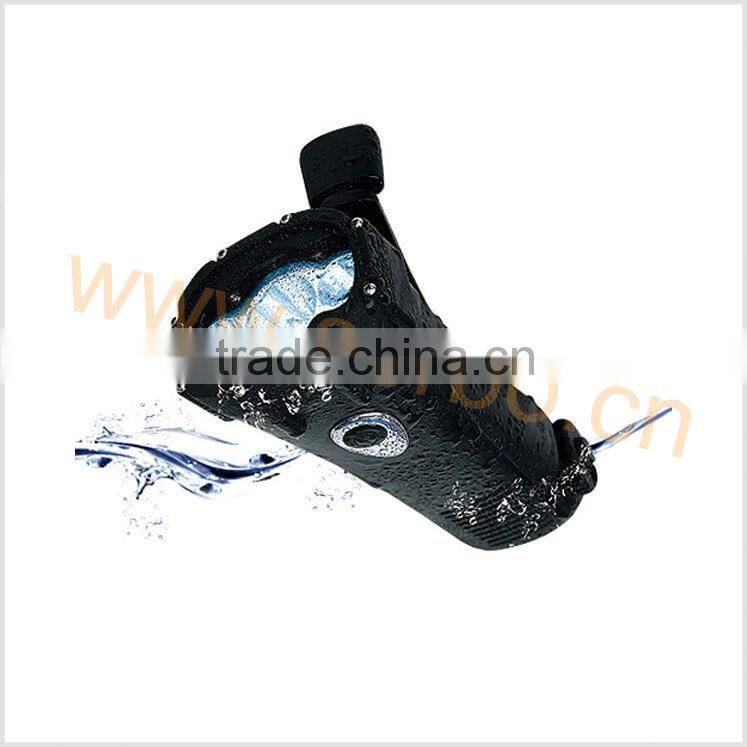 SORBO Waterproof Dynamo Mobile Charger with Hand Crank LED Flashlight Torch Portable Emergency Dynamo Power Bank for Outdoor