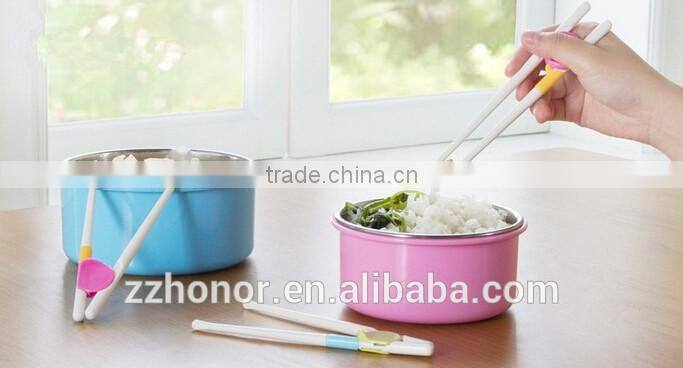 Children Learning Chopsticks, training chostick