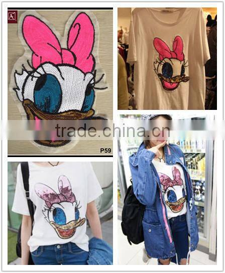 cartoon Donald Duck fashion sequin embroidery design patch