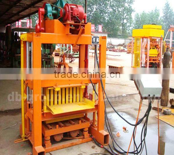 China 20 Years Factory concrete brick making machine price list QTJ4-40