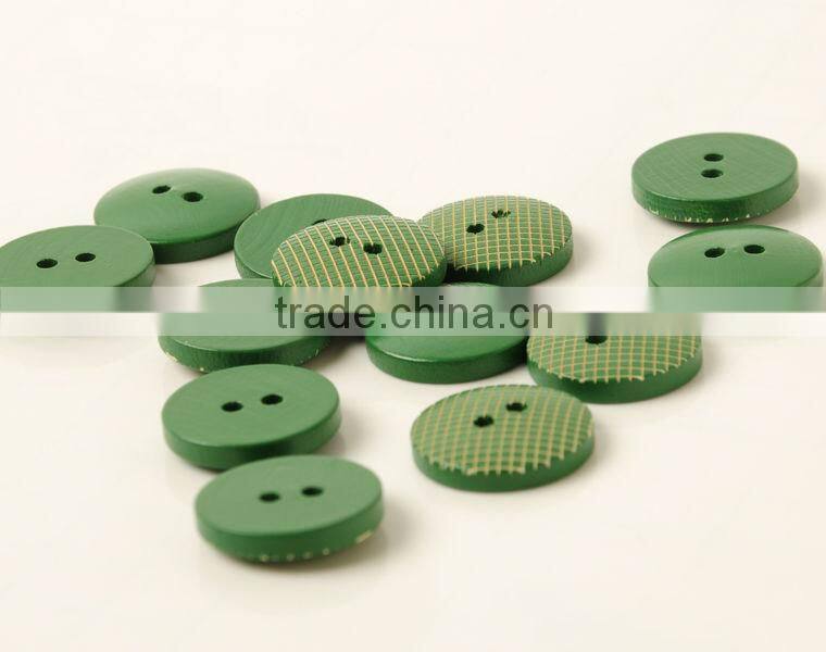 2 Holes Fancy Green Wooden Buttons with Figure Engraved On in High Class