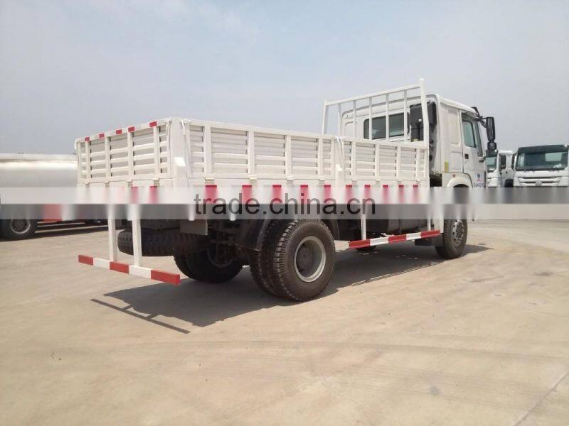 sinotruk howo 4x2 cargo truck with 290hp engine