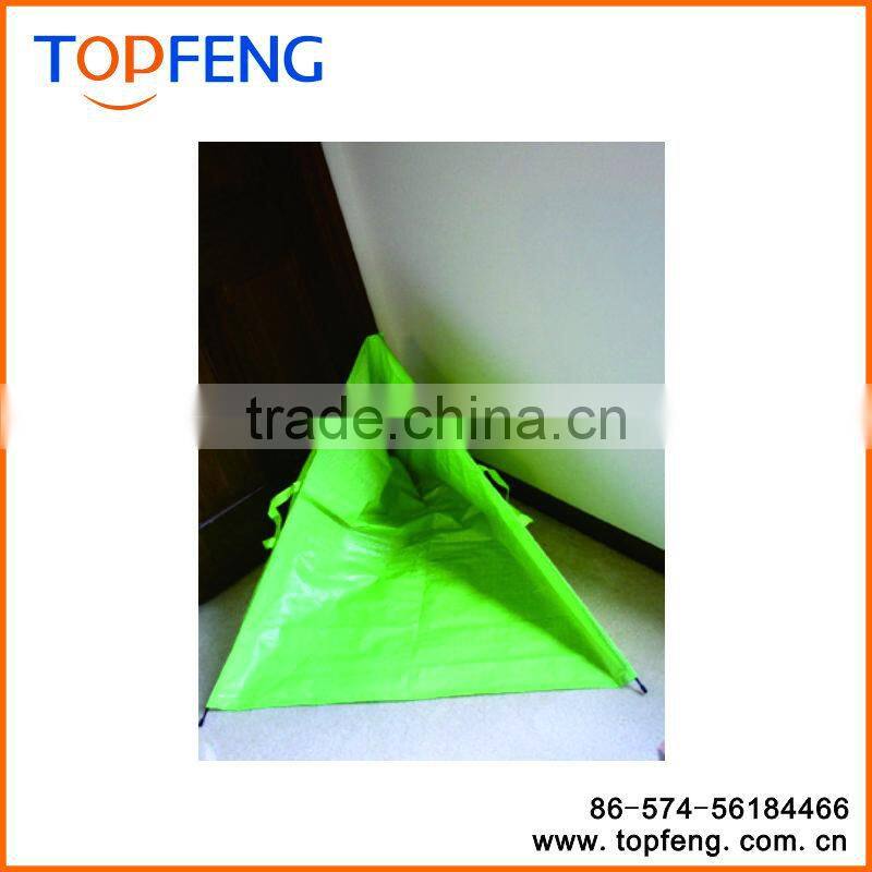 Leaf collector tripod bag