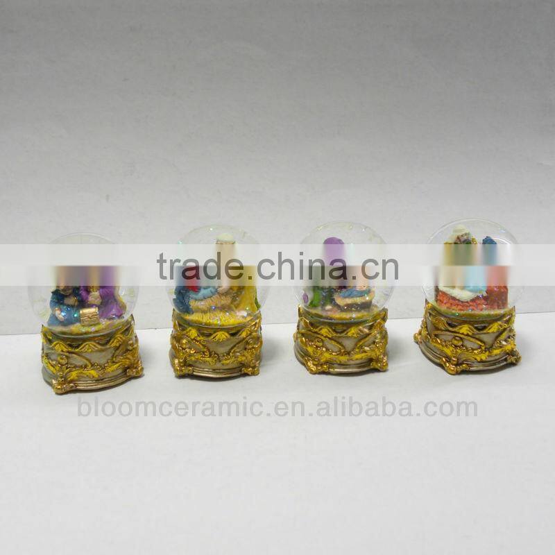 Hotsale resin religious ball crystal water ball