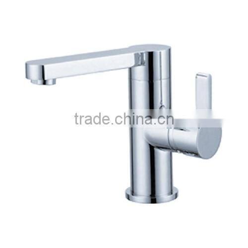 Wall Mounted Bath and Shower Faucet High Quality