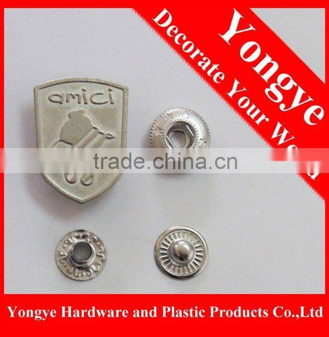 Metal coat button