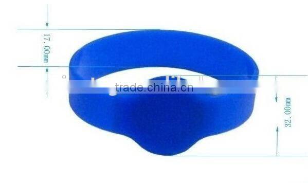 Factory price colorful silicone rfid bracelet/rfid chip tag waterproof custom wristband