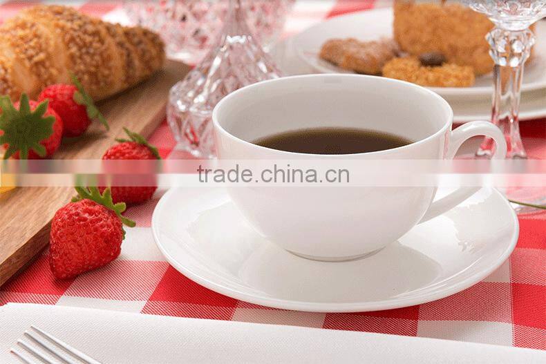 Haonai high quality hot sale bone china colored cup and saucer