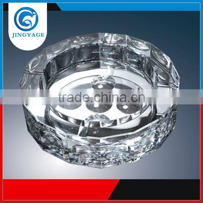Jingyage wholesale 16 facet round crystal ashtray souvenir gift round cigar ashtray crystal promotional ashtray wholesale