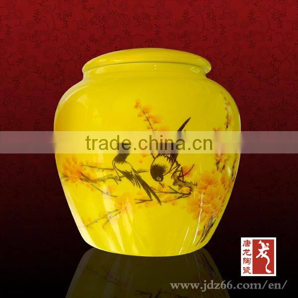 Decorative special design yellow ceramic tea canister