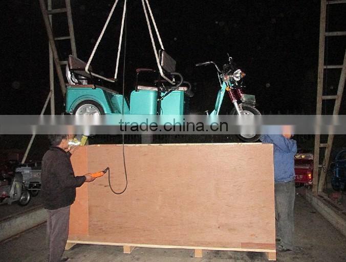 Electric tricycle taxi