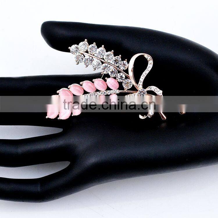 Dancing Flower Austrian Crystal Copper Alloy Fashion Brooch