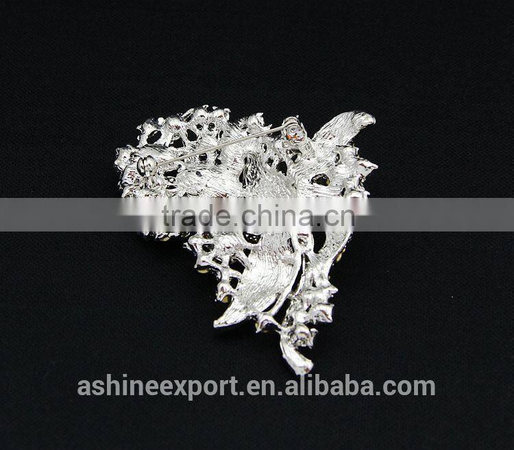 Bridal exuisite noble bulk crystal rhinestone brooch/handmade rhinestone brooch