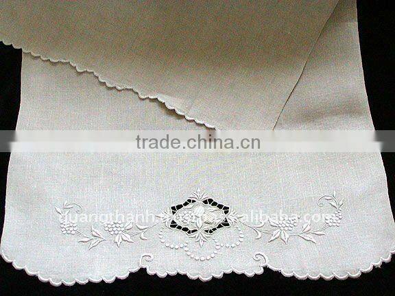 linen guest towel