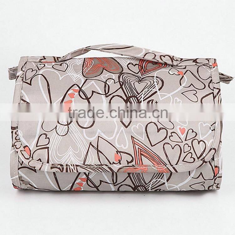 210D Nylon Plaid Floral Printing Toiletry Cosmetic Bag With Hanger