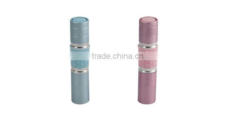 Small size cheap promotional flashlight use 1 AA battery and color can be customized