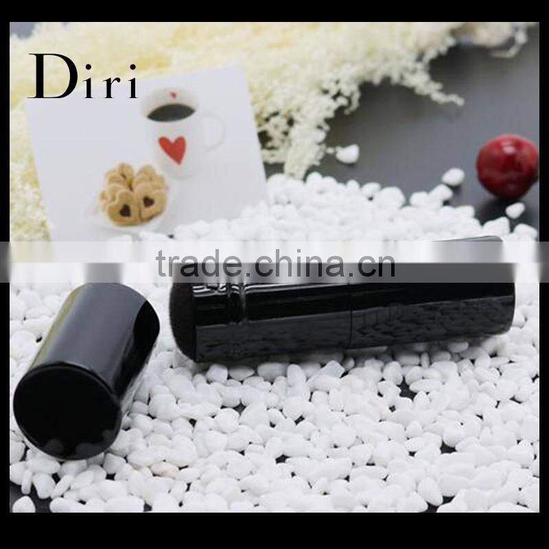 Unique cosmetic blush retractable powder brush makeup