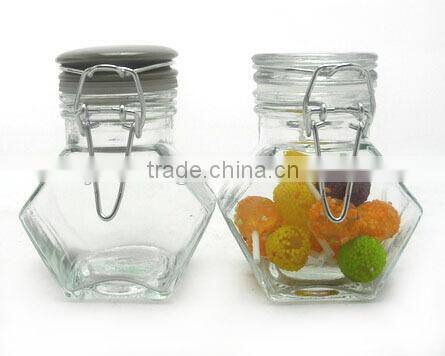 mini kitchen clear /transparent octagon shape glass spice jar with clamp lid