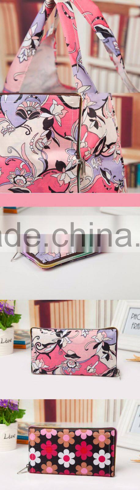 Promotional supermarket grocery collapsible shopping bag