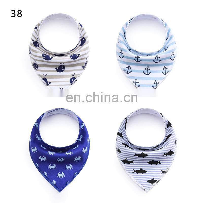 Amazon Hot Sale Multiple Styles Printed Pet Bandana Snap Triangle Dog Scarf Set