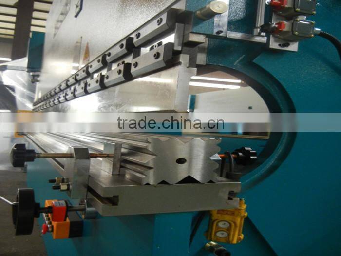 Fast pneumatic bending machine, bending machine used for sheet metal
