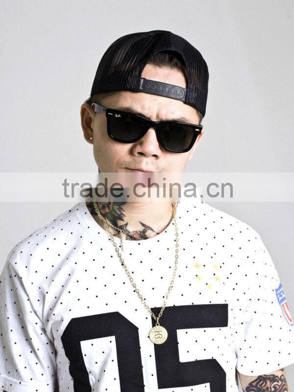 for summer cool 5 panel with woman printing in the front custom made hats