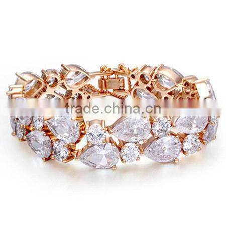 In stock marvelous gorgeous delicate cubic zirconia bracelet, heavy kundan jewelry set, alloy bangle