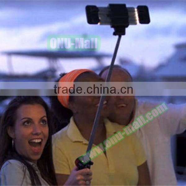 Hot Item Wireless Selfie Stick with Fan, Automated Selfie Stick with LED Light