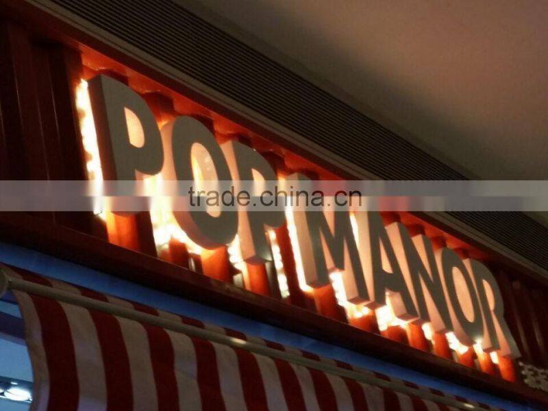 Alibaba Street Advertising LED Light Box for Shop