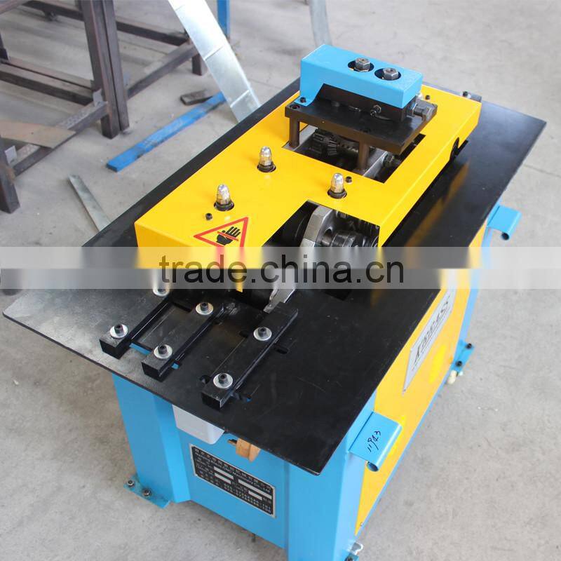 Good price Multifunctional pittsburgh lock forming machine , Square Duct Machine , Duct Making Machine