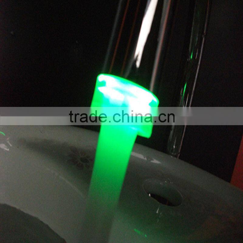 brass meterial chrome plated led faucet head,shower faucet