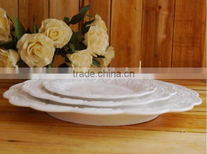 Ceramic white dinner plates/ fruit plates/Salad plates with embossed design