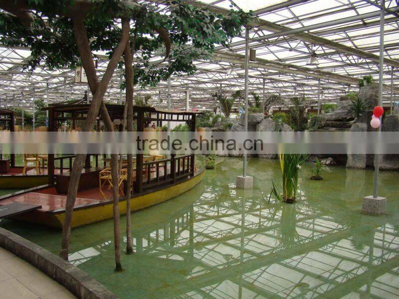 Horticultural Design Hot-Dip Galvanized Steel Pipe Frame Commercial Greenhouse For Holiday