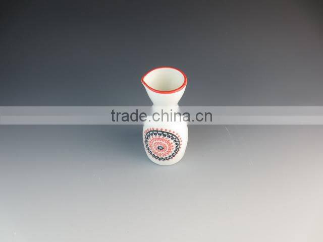 ceramic eco-friendly japanese style wine bottle for japanese Sake with emboss decal