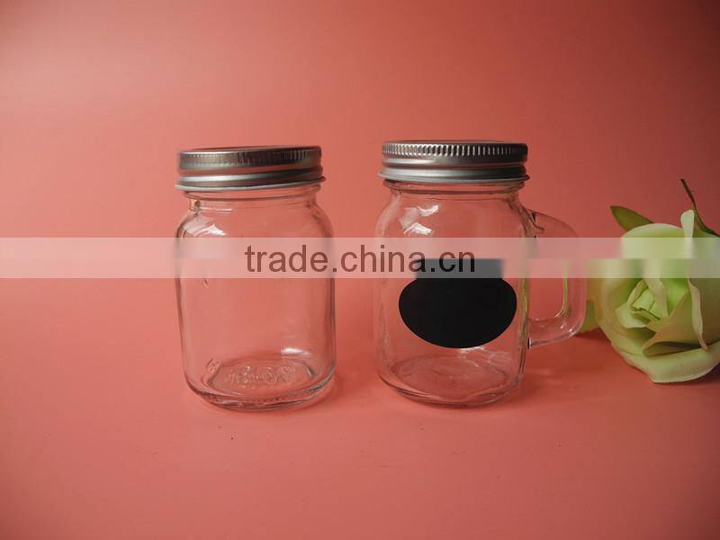 small handling screw cap sealing glass mason jar with blackborad