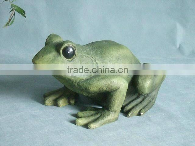 2015 New style gift items resin decoration green garden frogs