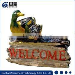 Attractive Welcome Labrador Puppies Statue