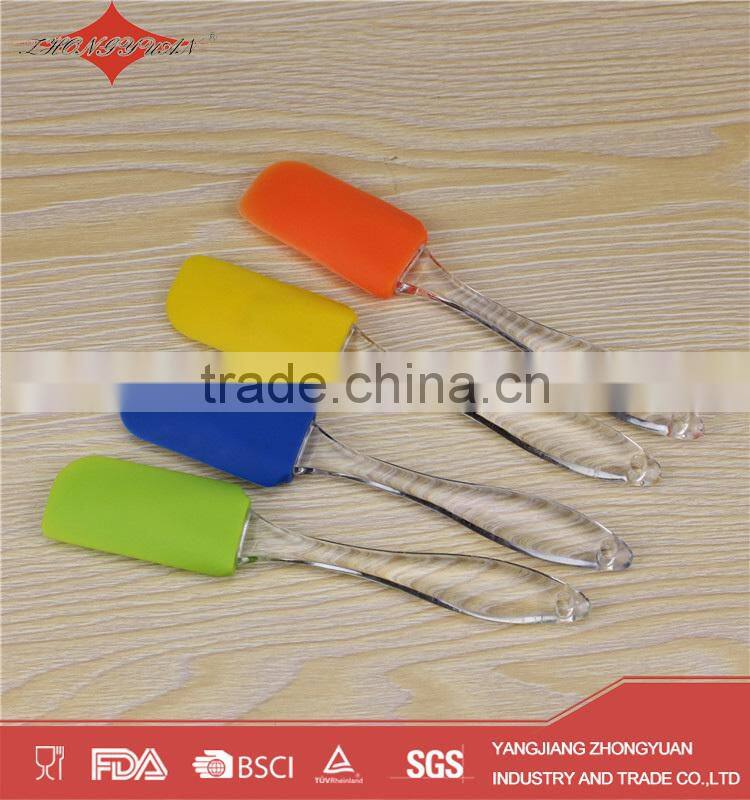 Non-stick silicone spatula with plastic handle