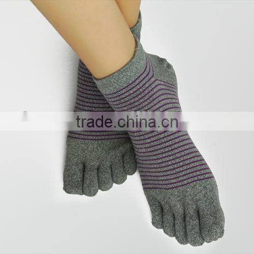 New men's socks pure cotton sports five finger socks toe socks