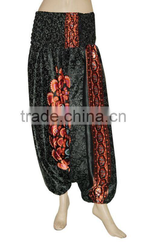 Women Baggy Aladdin Style Trouser
