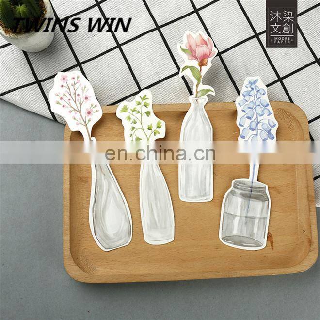 yiwu 2018 new school office supplies stationery products wholesale Beautiful standard size vintage paper flower shaped bookmark