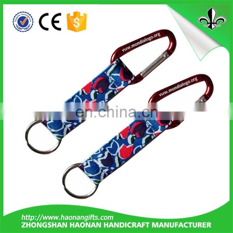 Factory custom cheap D-shaped aluminium carabiner keychain with short strap/carabiner strap
