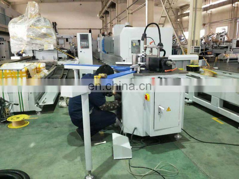 Will you come?Corner Combining Machine for aluminum window-door