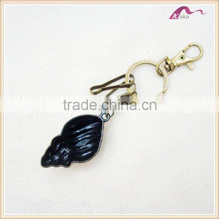 Latest Metal Conch Shell Shaped Keychain For Multiple Keys