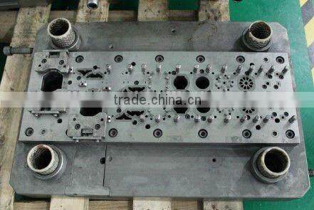 Stamping progressive die for motor lamination core accessories