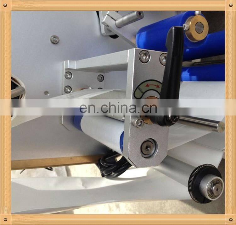 watsap +86 15504261925 Long lifespan fully automatic mini small  bottle labeling machine