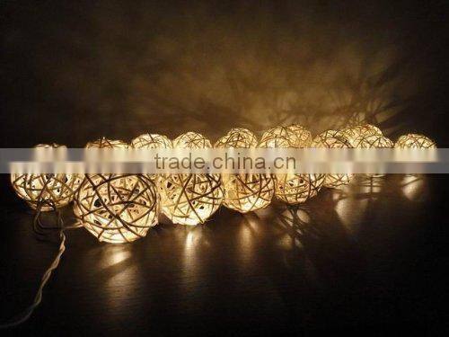 Solar Powered Handcraft 20LEDS Rattan Ball light Plug-in Decoration Light Holiday Lighting